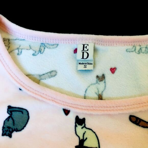 Ellen Degeneres Cat Print Pink Cats Hearts Sleep Shirt Nightgown PJs - Picture 3 of 5